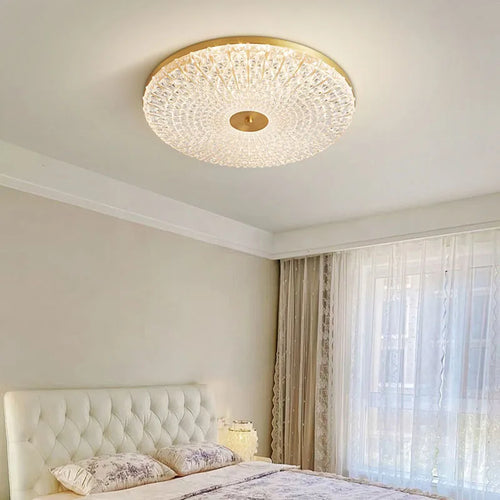 Modern round LED ceiling light for elegant indoor lighting - vue 5 sur 13