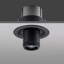 Adjustable recessed zoom spotlight