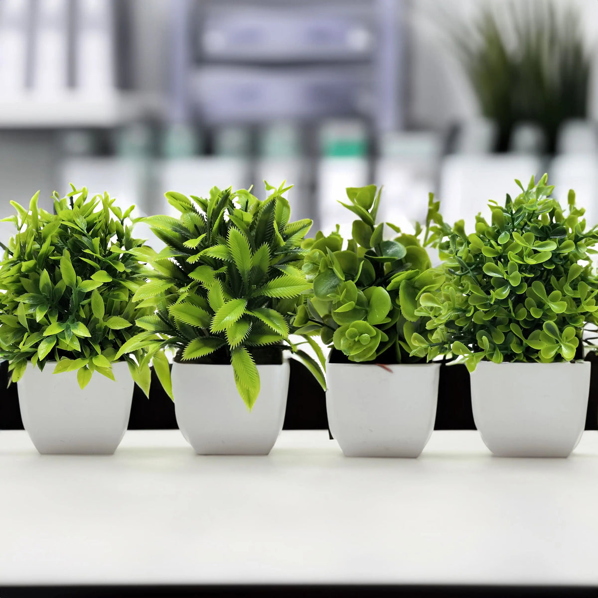 Artificial potted plant for office and garden decoration - vue 4 sur 45