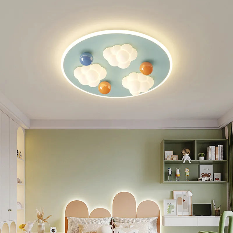 Cream cloud ceiling light for a modern and cosy children's room - vue 4 sur 10