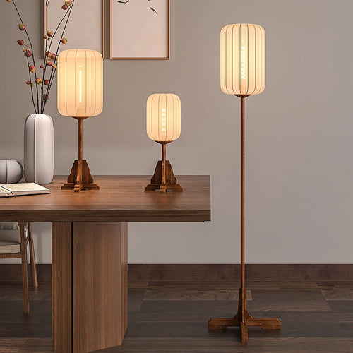 Classic wooden floor lamp for modern interior decor - vue 2 sur 9