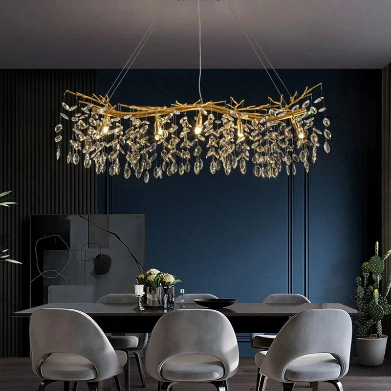 Luxury crystal chandelier for elegant interior decoration - vue 4 sur 10