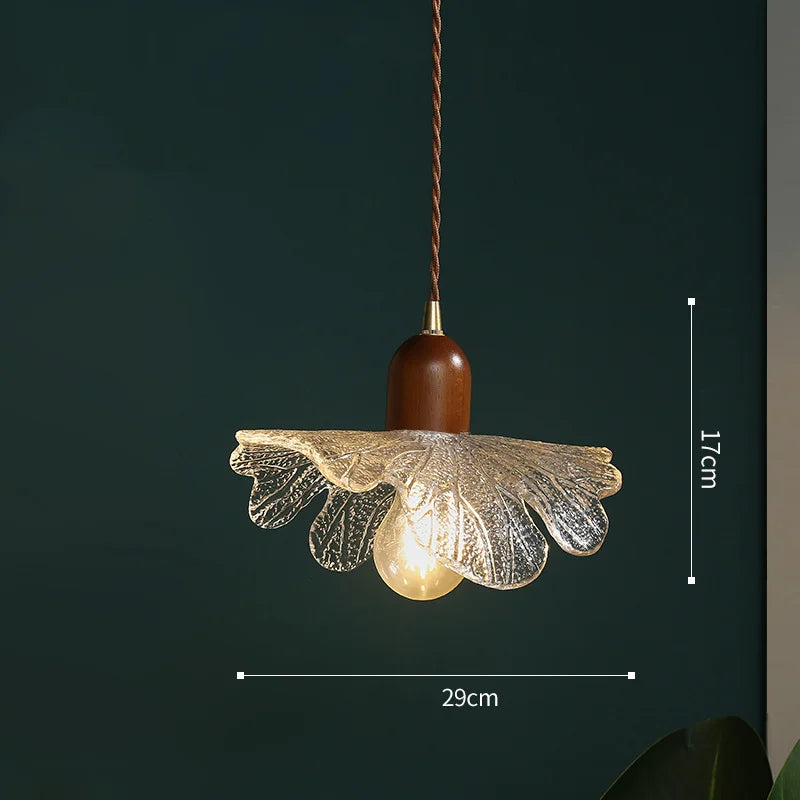 Vintage lotus leaf pendant light for creative décor