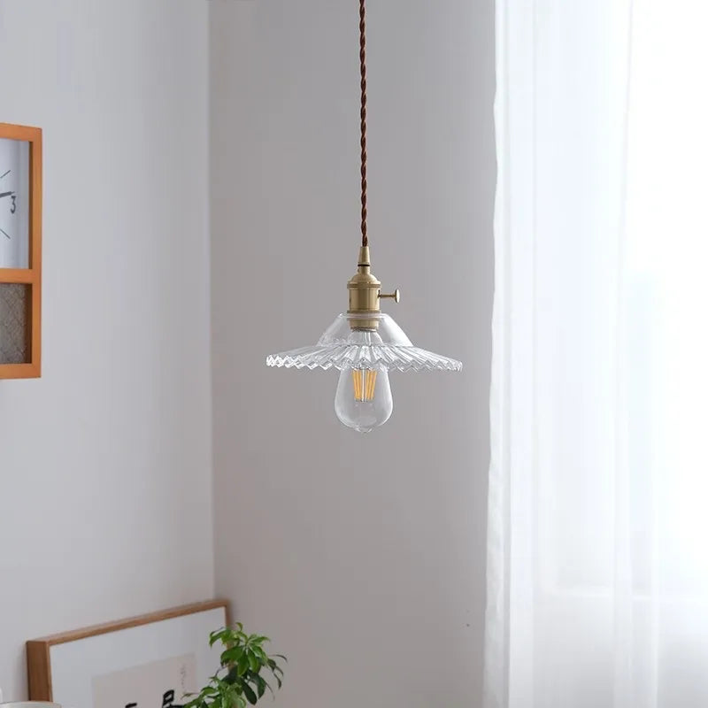 Nordic vintage glass and brass pendant light - vue 4 sur 10