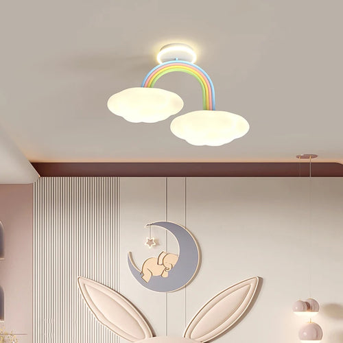 Cute chandelier for children's room with princess and cloud style - vue 2 sur 7