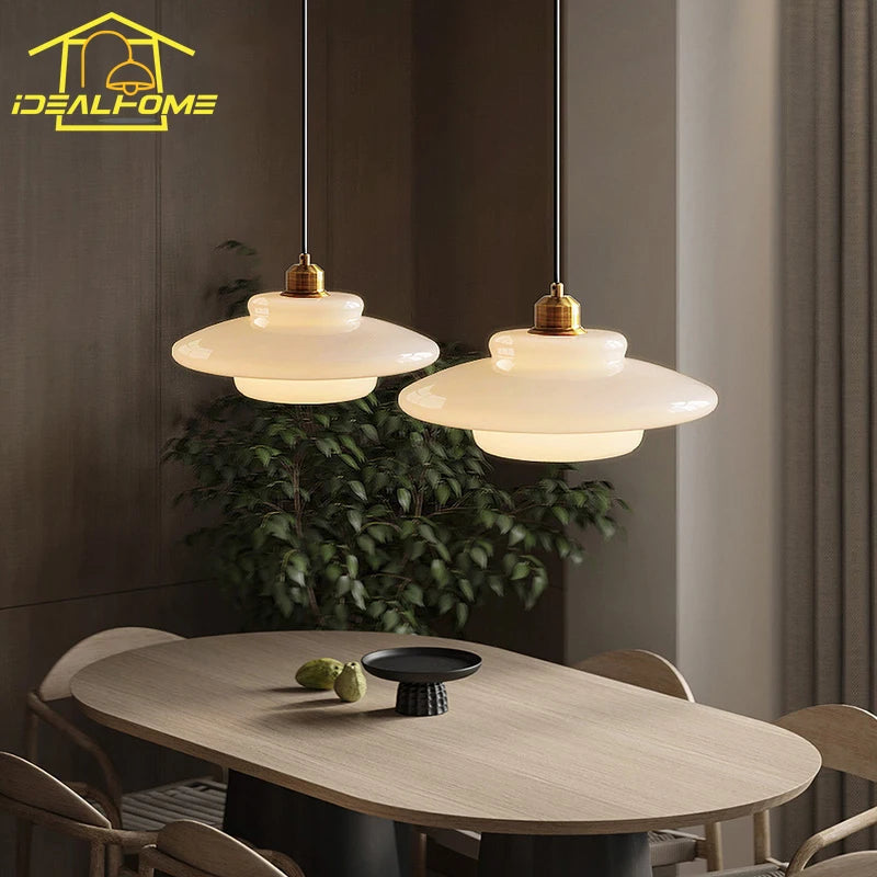Decorative designer glass pendant light for modern interiors - vue 4 sur 9