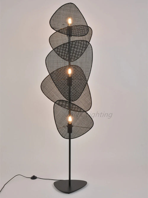 French designer knitted rattan floor lamp - vue 3 sur 8
