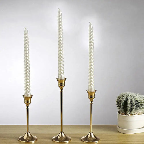 Brass gold candlestick set for festive decorations - vue 4 sur 26