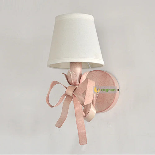 Pink ribbon chandelier for elegant children's bedroom - vue 7 sur 14