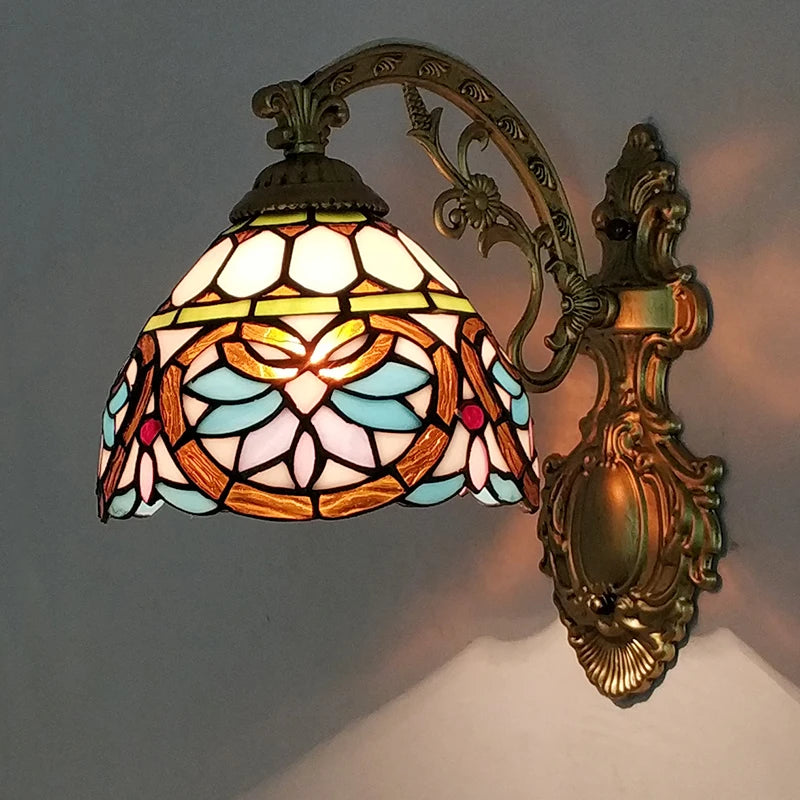 Tiffany style wall light