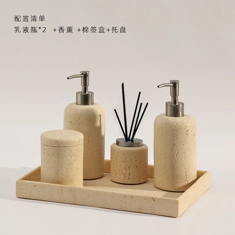 luxury disinfectant bottle and bathroom accessories - vue 14 sur 19