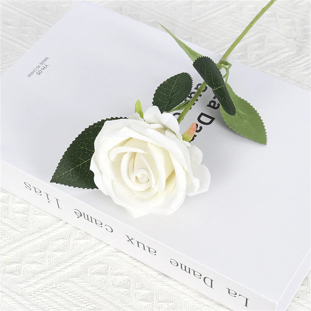 Artificial rose bouquet for weddings, Christmas or Valentine's Day - vue 6 sur 14