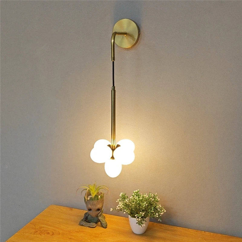 Minimalist glass chandelier modern design for elegant interiors - vue 5 sur 9
