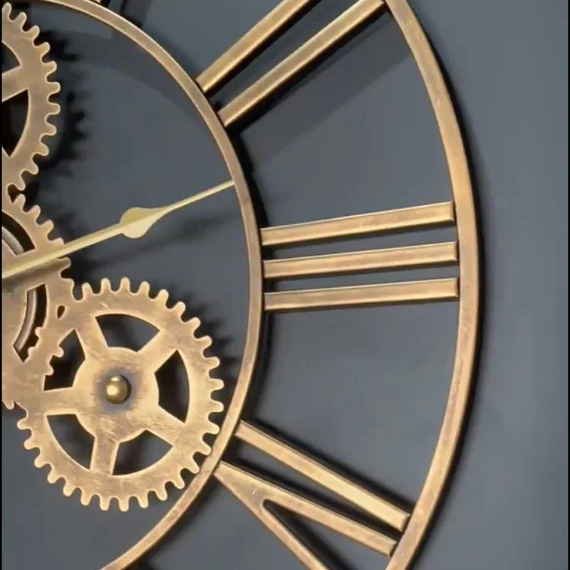 retro metal wall clock with large decorative gear - vue 3 sur 6