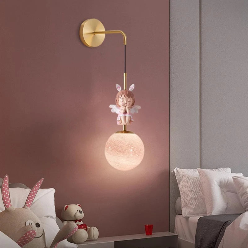 Modern angel wall light for children's bedroom decor - vue 3 sur 18