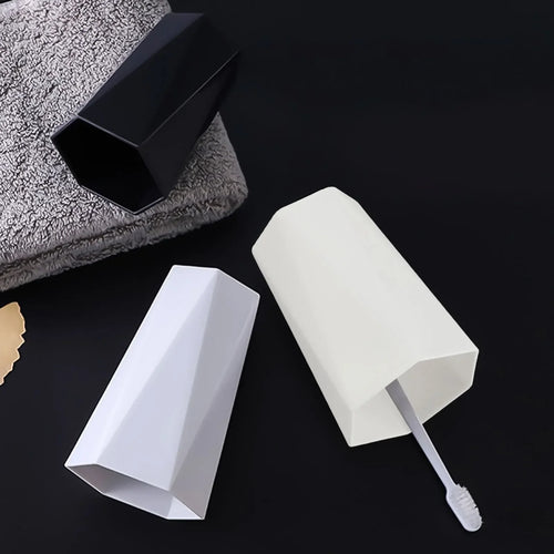 Solid plastic mouthwash and toothbrush cup - vue 8 sur 9