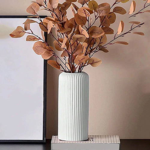 vase en plastique rayé pour arrangement floral décoratif - vue 3 sur 8