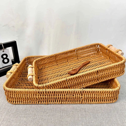Woven rattan storage tray with wooden handles - vue 6 sur 11