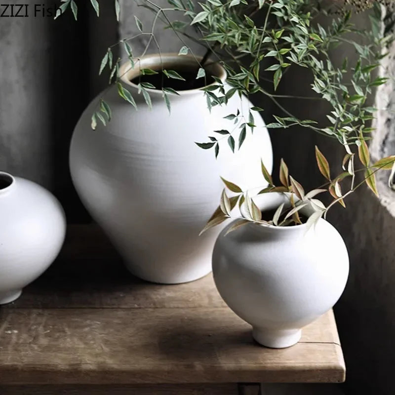 minimalist ceramic vase for elegant floral decoration