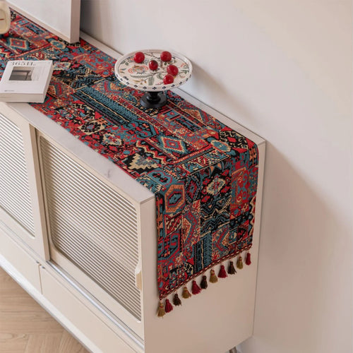 Nordic style jacquard animal table runner with tassels