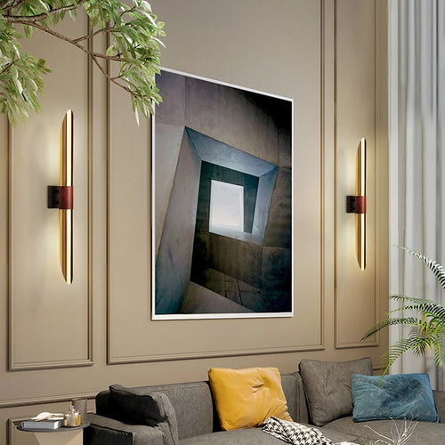 Decorative metal wall light with wood-effect finish - vue 4 sur 8
