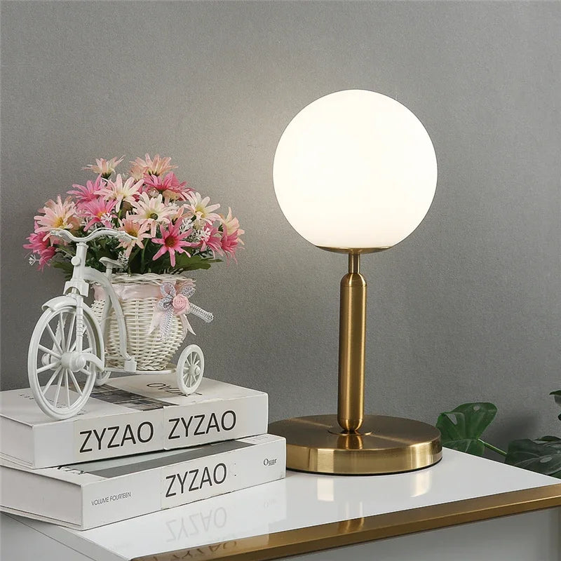 Modern glass desk lamp for interior decoration - vue 4 sur 7