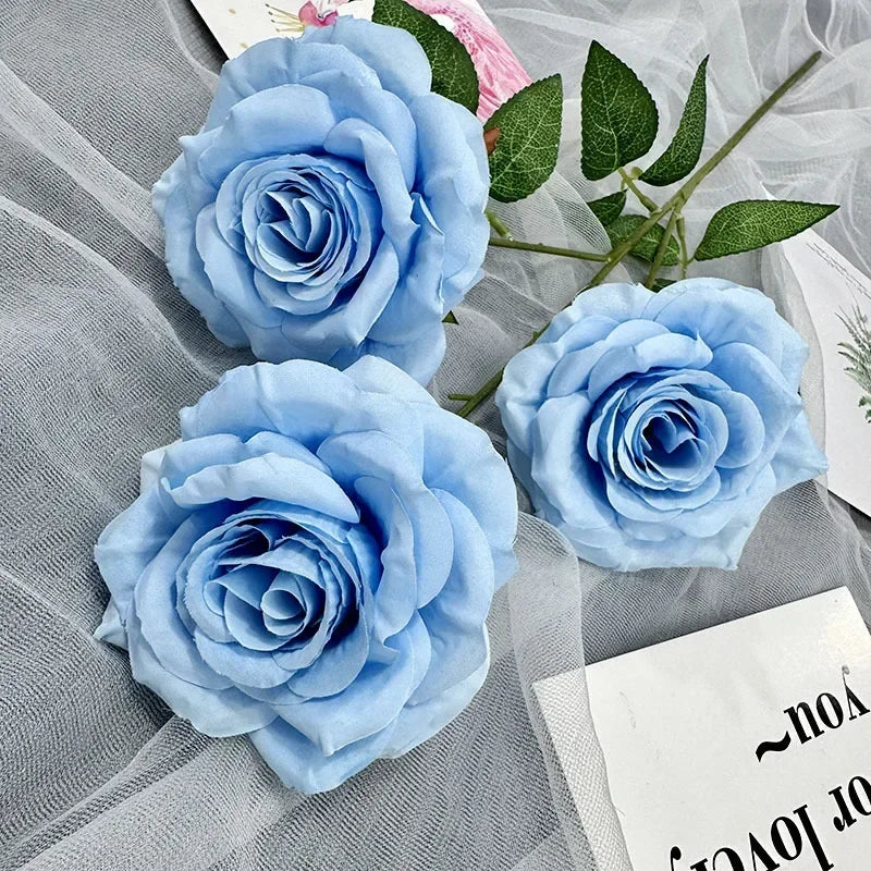 Silk floral decoration with roses and branches for parties - vue 10 sur 14