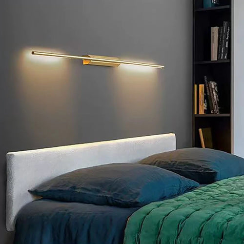 Minimalist dimmable wall light for multiple uses - vue 2 sur 8