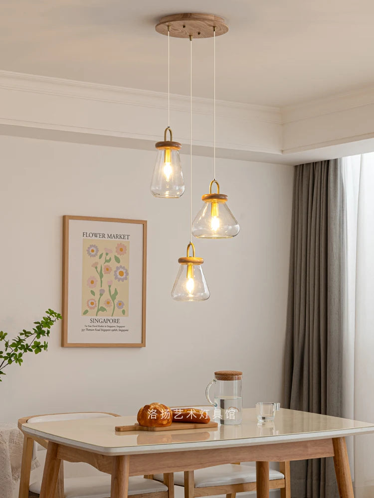 Clear glass art deco style pendant light for indoor lighting - vue 2 sur 11