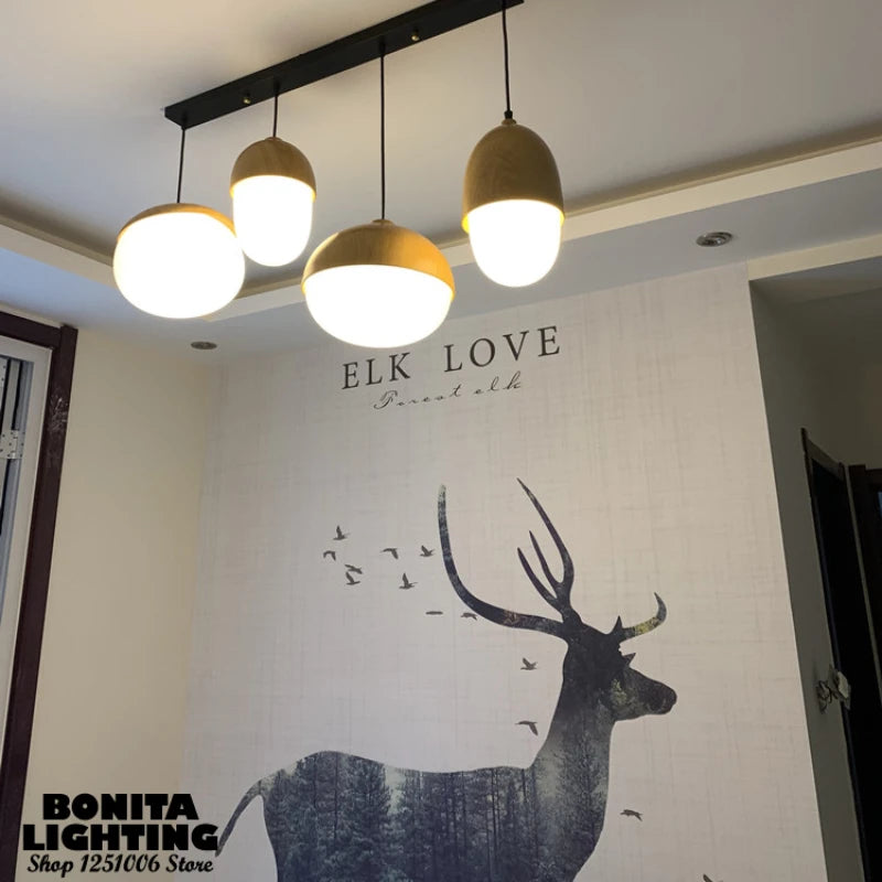 Modern glass and wood pendant light with mushroom design - vue 3 sur 8