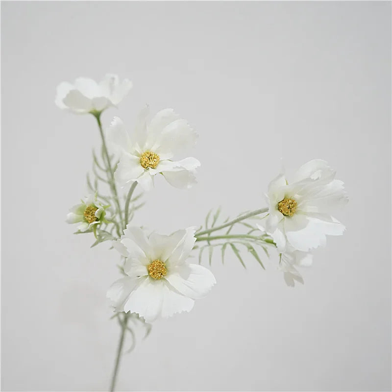 Set of 3 decorative artificial flowers for festive occasions