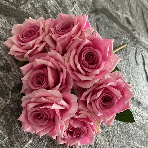 Artificial silk rose for decoration and wedding photography - vue 11 sur 22