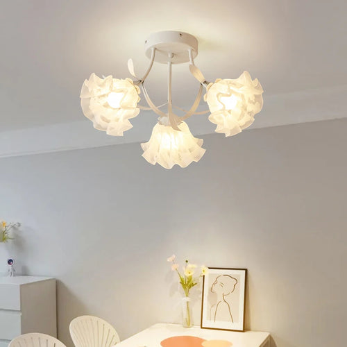 Nordic floral ceiling light with romantic design for elegant decor - vue 5 sur 24