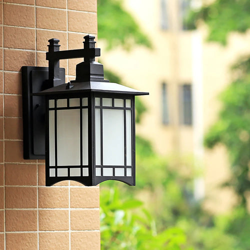 Waterproof outdoor LED wall light for garden, balcony, patio, and pathway - vue 3 sur 6