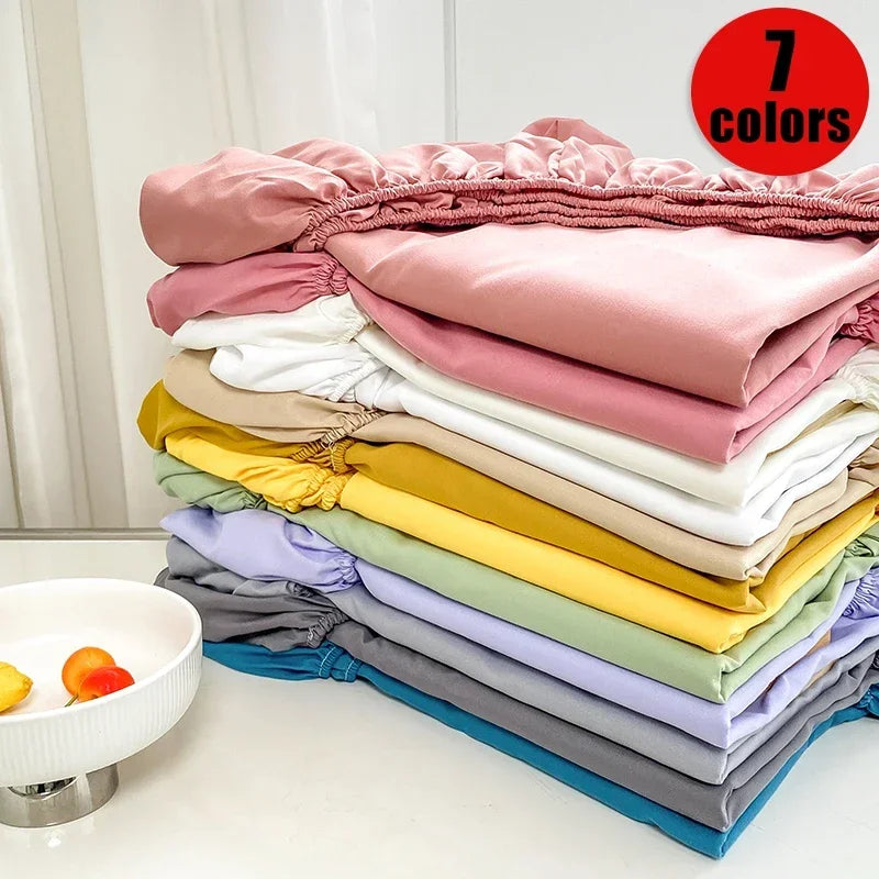 Premium Solid Color Brushed Fitted Sheet,Ultra-Soft Sateen Weave for Cozy Nights - Hypoallergenic and Easy Care Bedding - vue 1 sur 13