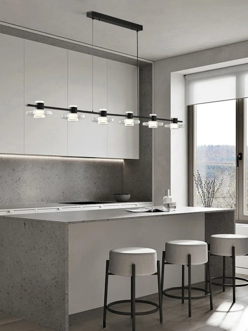 Minimalist brass pendant light for elegant lighting - vue 3 sur 9