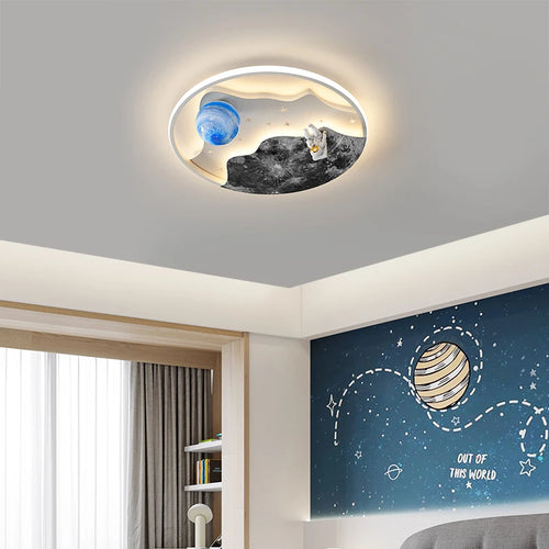 Creative astronaut chandelier for bright interior décor - vue 2 sur 8