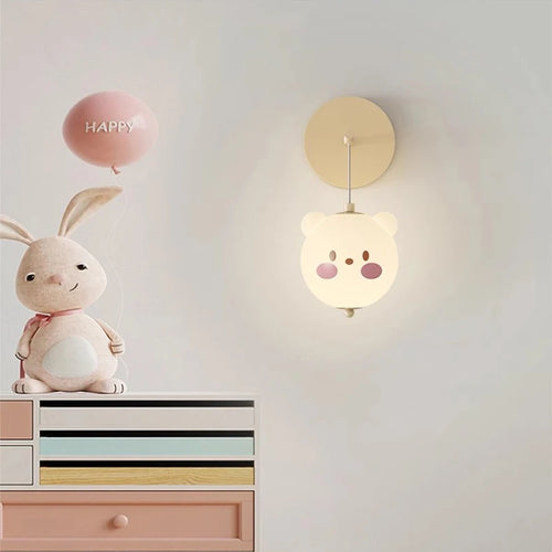 Cute wall light for modern and cosy children's bedroom - vue 5 sur 14
