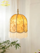 Fabric pendant light with tassels for a decorative atmosphere