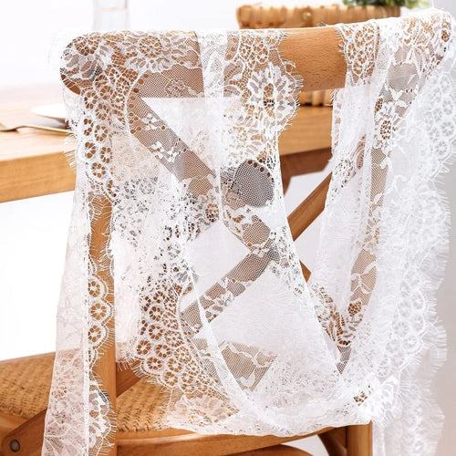 White floral lace table runner boho style - vue 6 sur 7