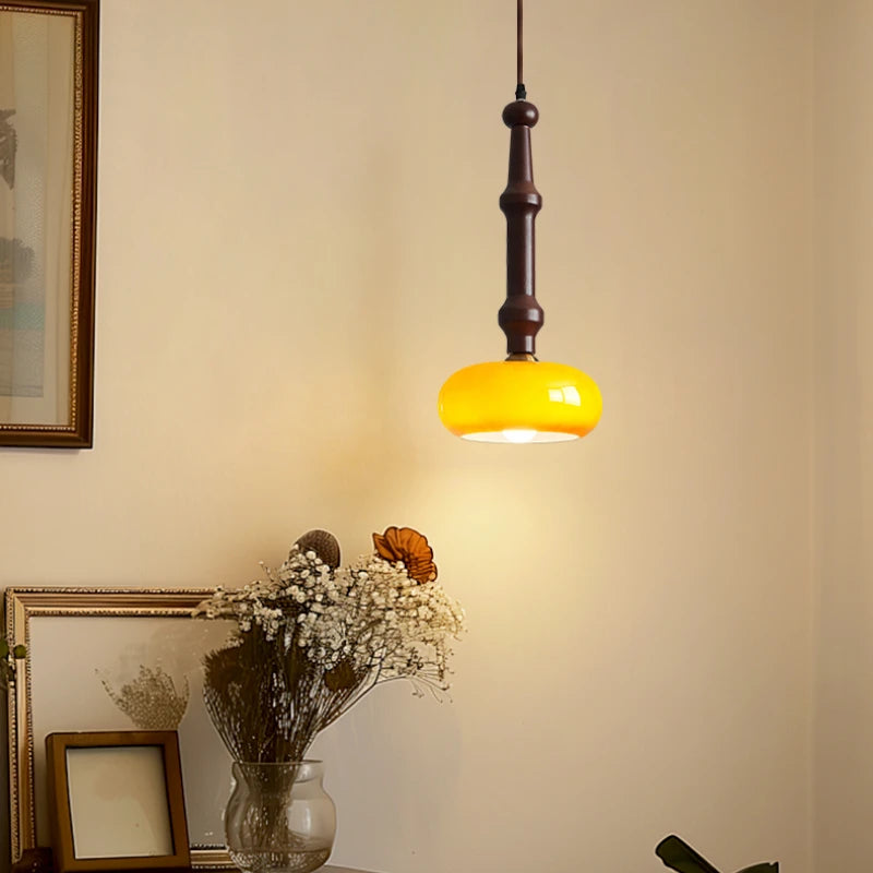 Rubber wood and glass pendant light for modern interiors - vue 3 sur 10