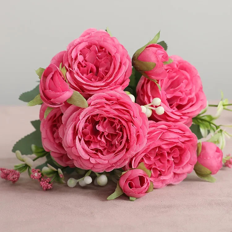 Small artificial flower bouquet for spring decoration and weddings - vue 30 sur 37