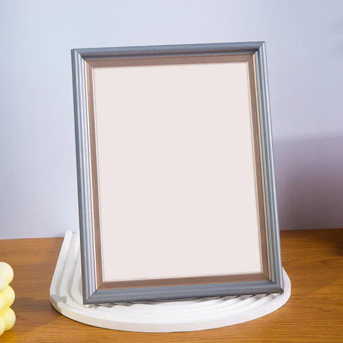 Wooden photo frame for family portraits and travel memories - vue 11 sur 10