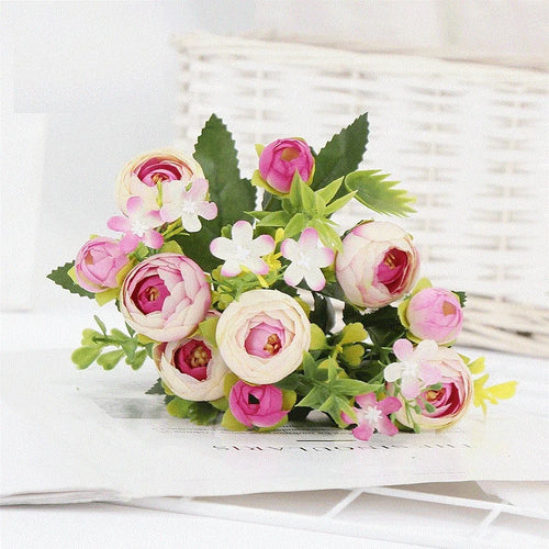 Silk artificial rose bouquet for elegant decor