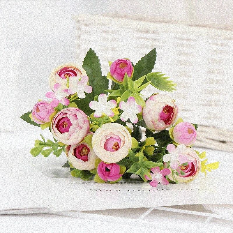 Silk artificial rose bouquet for elegant decor