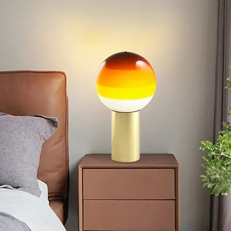 Nordic glass LED desk lamp for hotel and restaurant - vue 7 sur 7