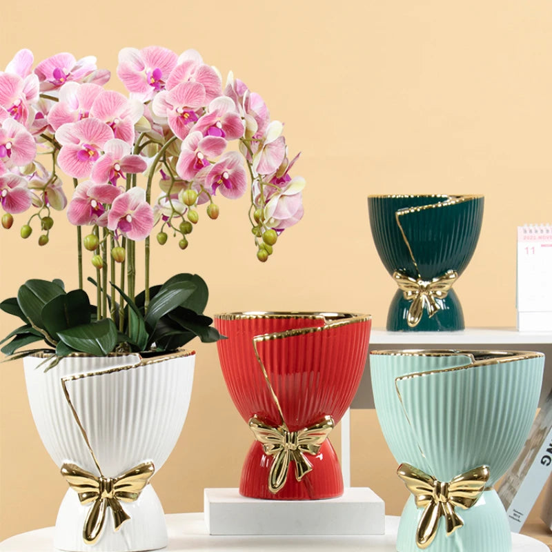 ceramic vase for decoration and artistic gifts