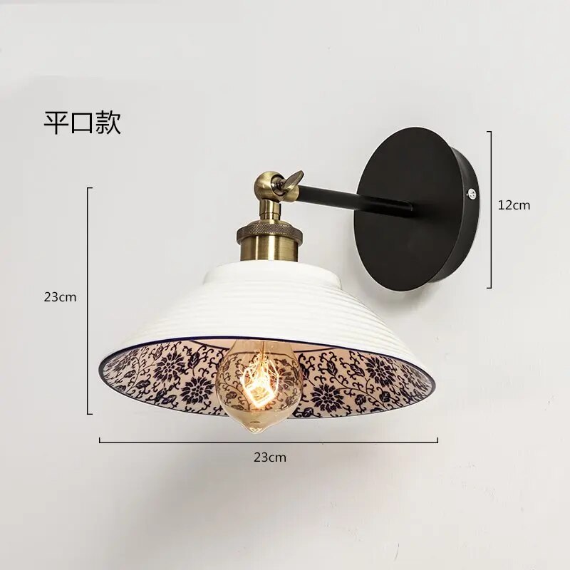 Modern blue and white porcelain wall light - vue 8 sur 9