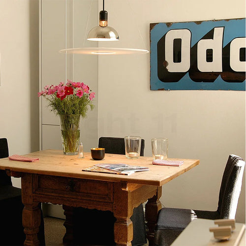 Nordic creative UFO-inspired LED chandelier for interior decor - vue 4 sur 6