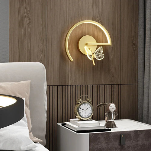 Modern decorative LED butterfly wall light for indoor use - vue 3 sur 11